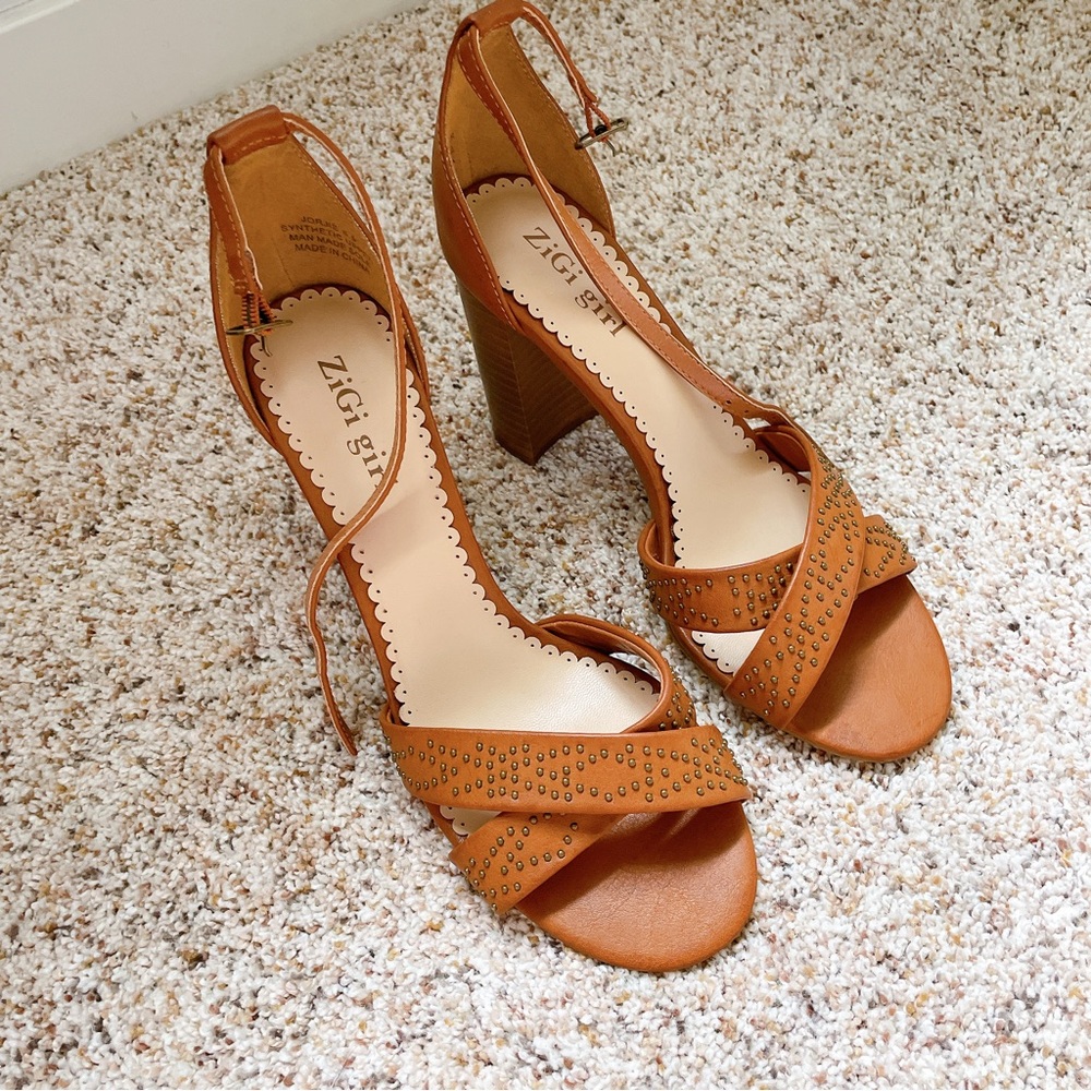 Zigi Girl Block Sandal Heels